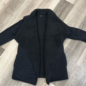 ABERCROMBIE & FITCH Women Sweater S Black Sherpa Lined Cardigan Open Front Wrap